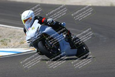 media/Sep-21-2025-TrackDaz (Sun) [[277c75b276]]/C Group/1140pm (Turn 3)/